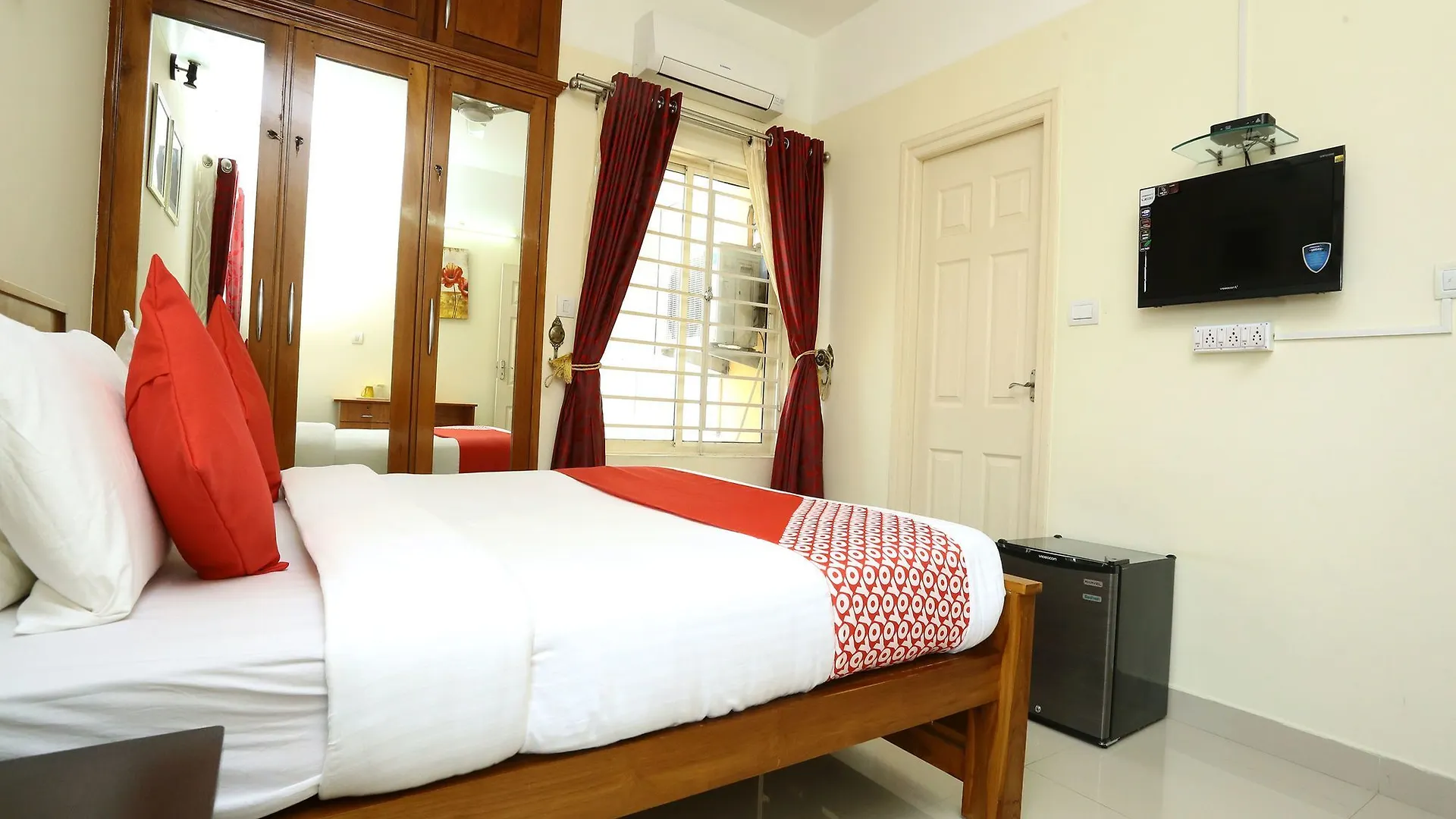Oyo 47 Townhouse Novascotia 14 Hotel Thiruvananthapuram